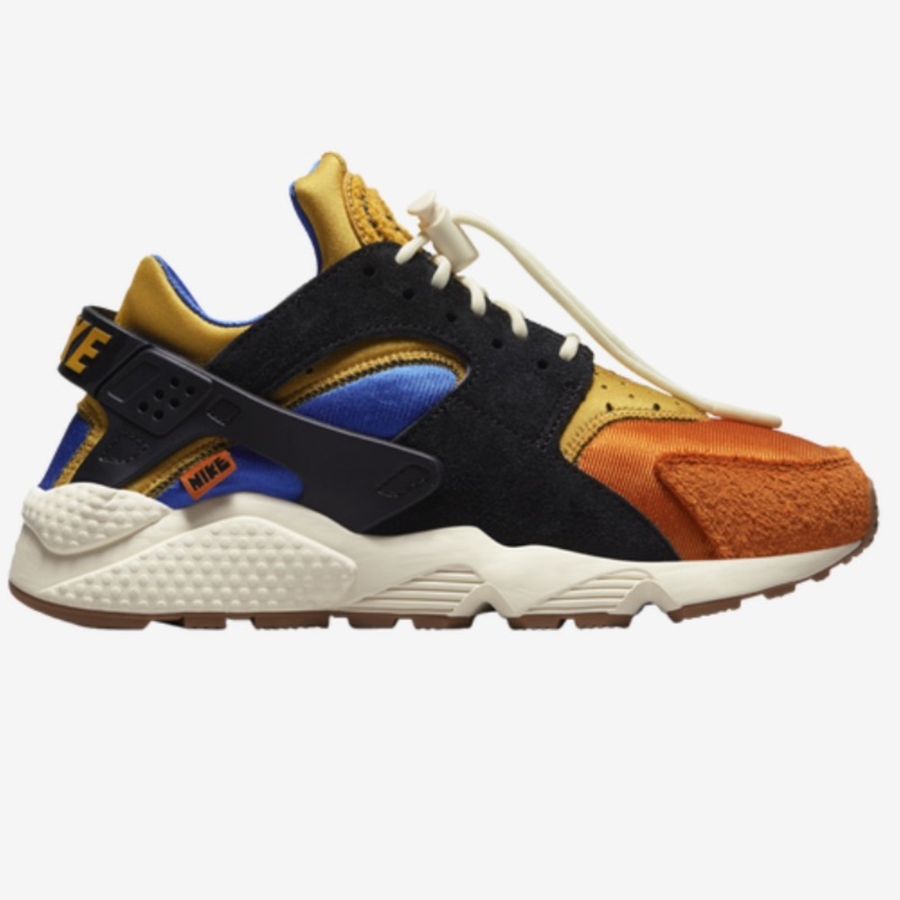 Womens size 10/ Mens size 8.5. Nike Air Huarache.
